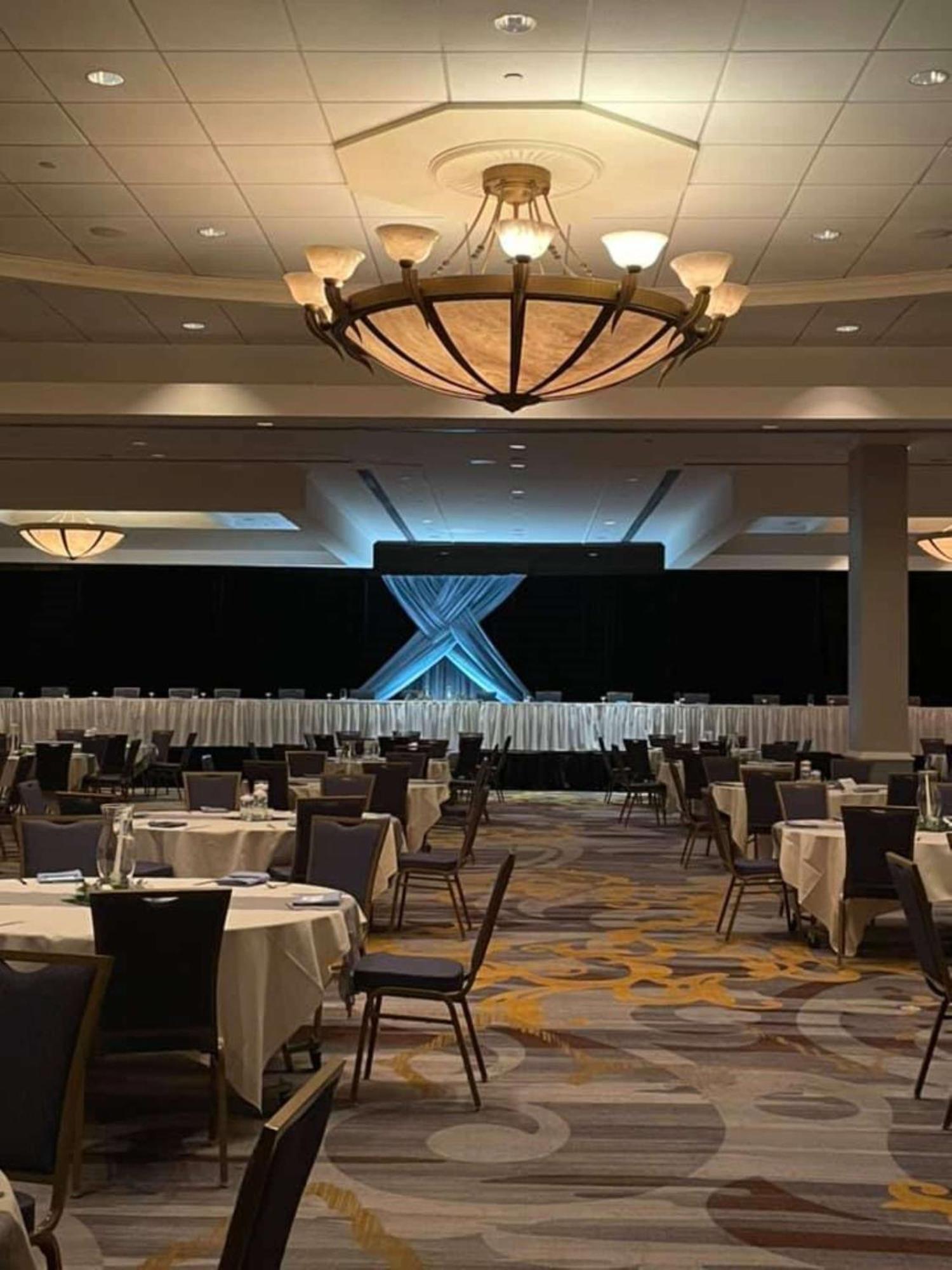 Hilton Appleton Paper Valley Экстерьер фото